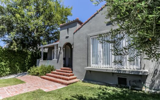 Charming and Cozy Spanish Style 2Units
